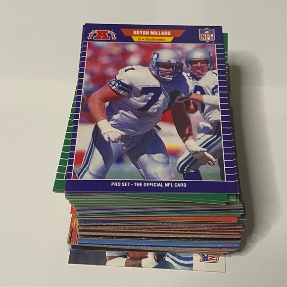 1989 - 1990  Pro Set Football Cards Lot of 87 Cards Vintage - Picture 1 of 8